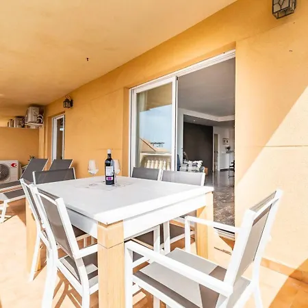 Spacious 3-bedroom apartment - Casa Annelise * Fuengirola