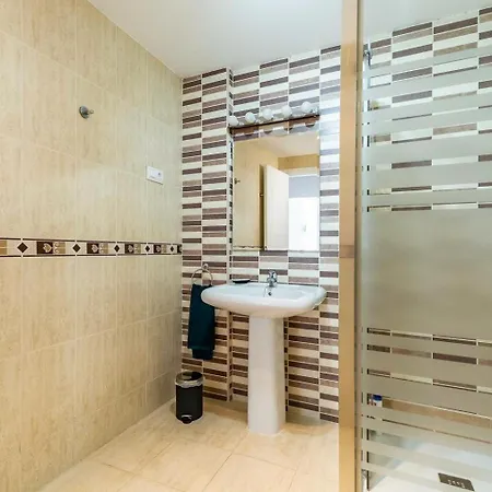 Spacious 3-bedroom apartment - Casa Annelise *