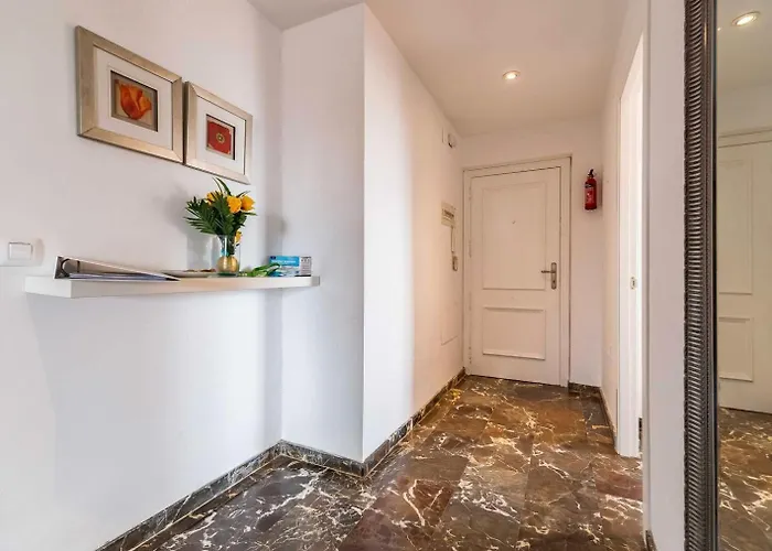 Spacious 3-bedroom - Casa Annelise * פואנגירולה